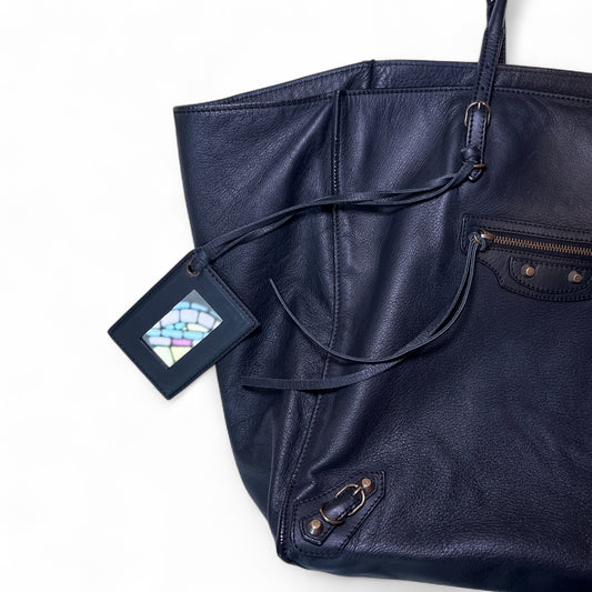 Balenciaga Papier A4