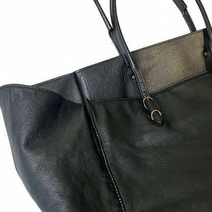 Balenciaga Papier A4