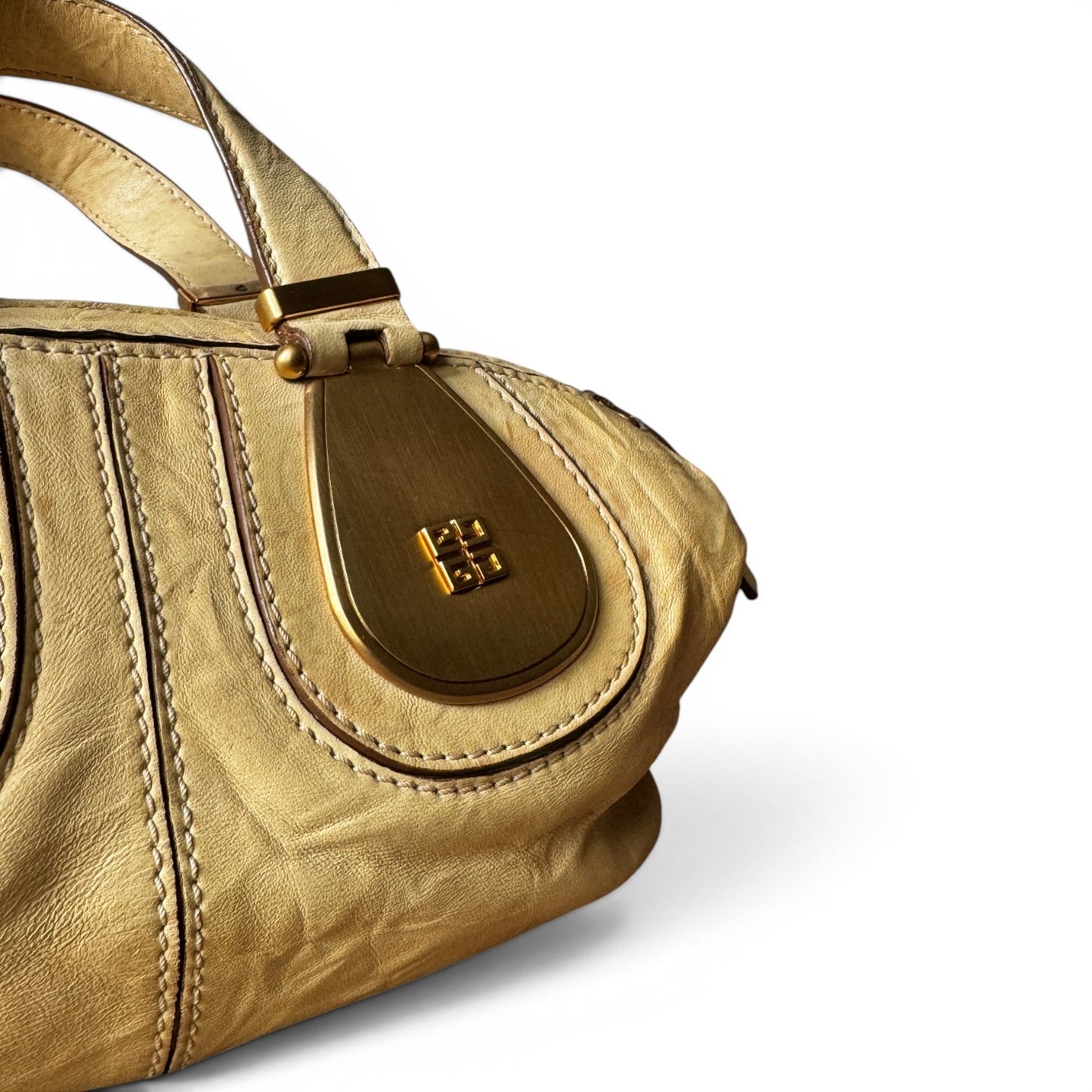 Givenchy Nightingale