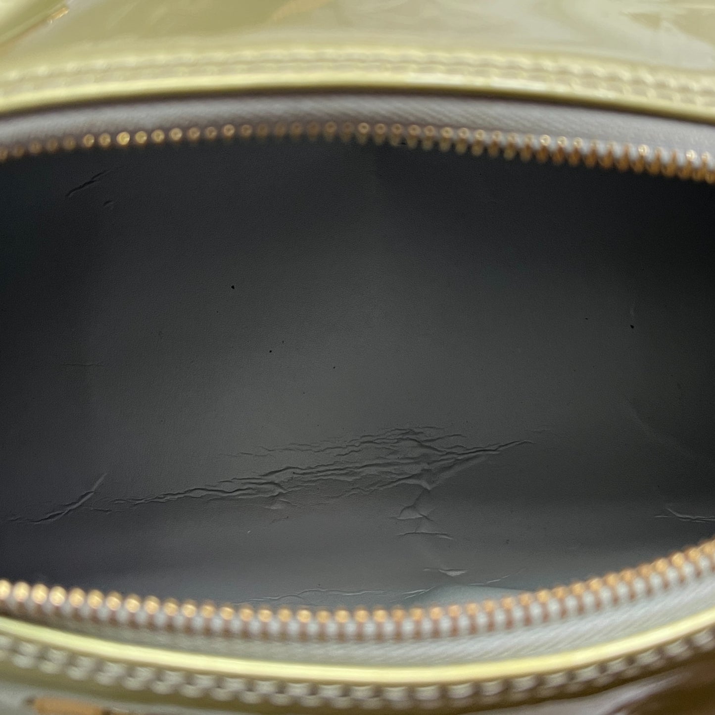 Louis Vuitton Bedford