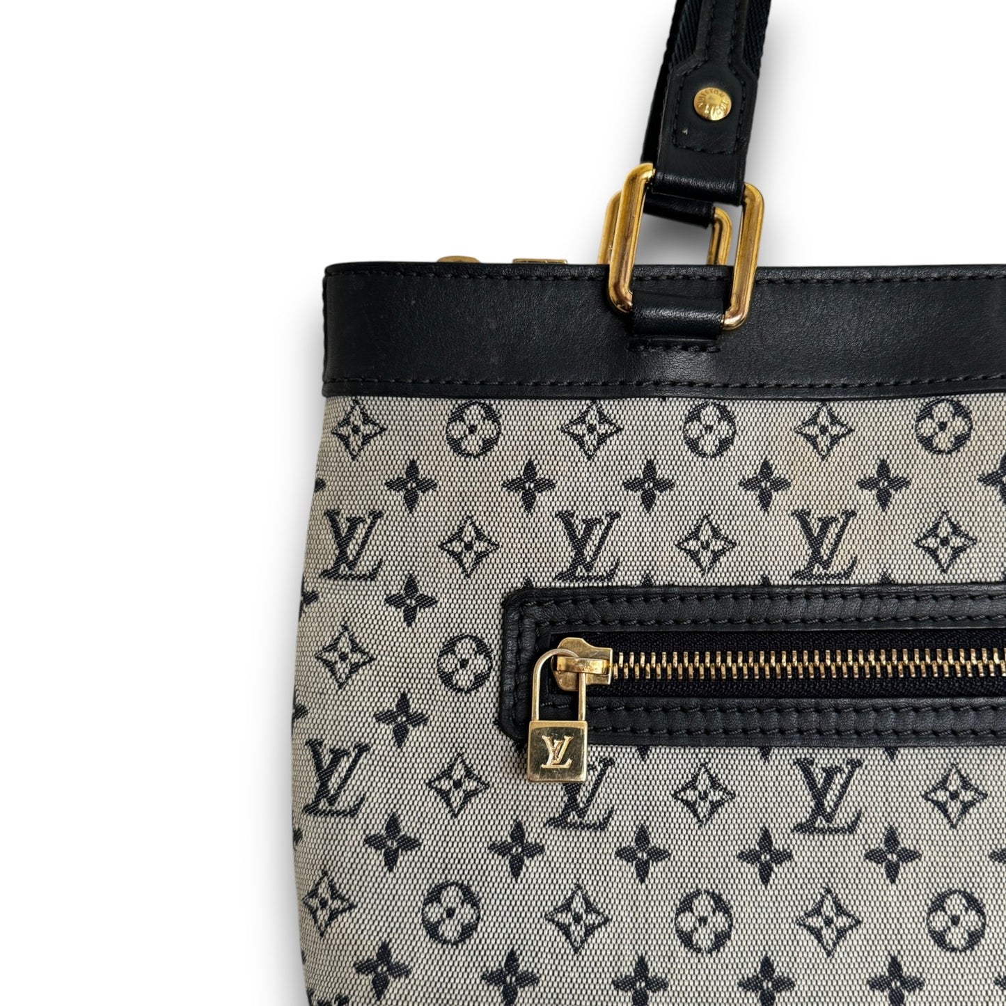 Louis Vuitton Lucille PM