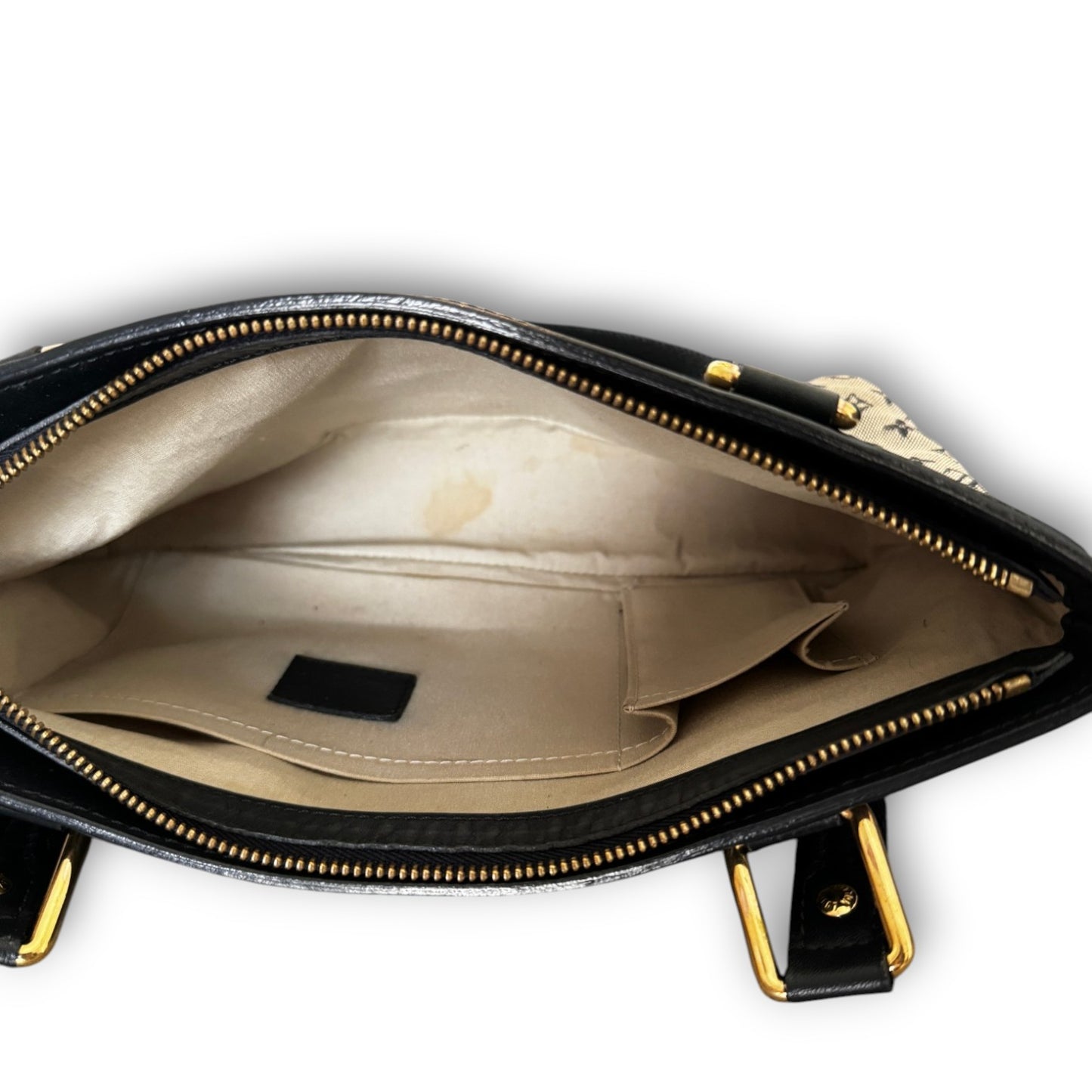 Louis Vuitton Lucille PM