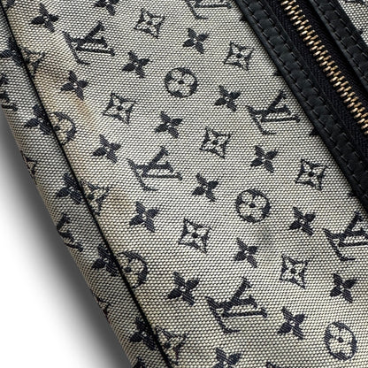 Louis Vuitton Lucille PM