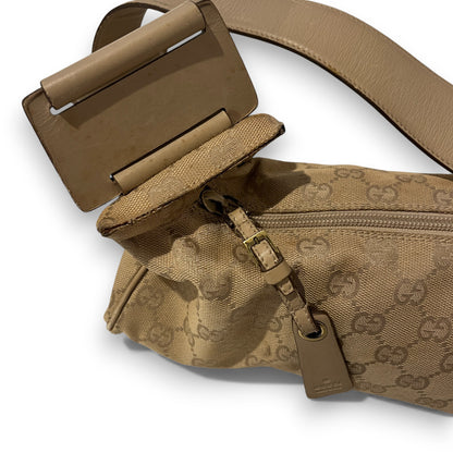 Gucci GG Canvas Pochette